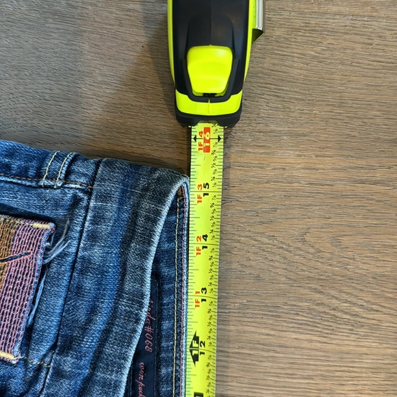 Citizens of Humanity size 29 flared low rise jean - Picture 8 of 8